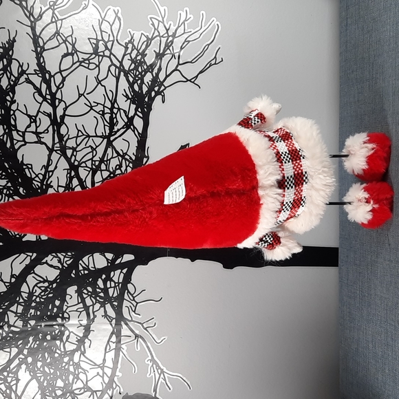 Fun Bouncy Gnome Standing Figure Soft Fleece Tall Wired Stocking Hat Holiday - Picture 4 of 7